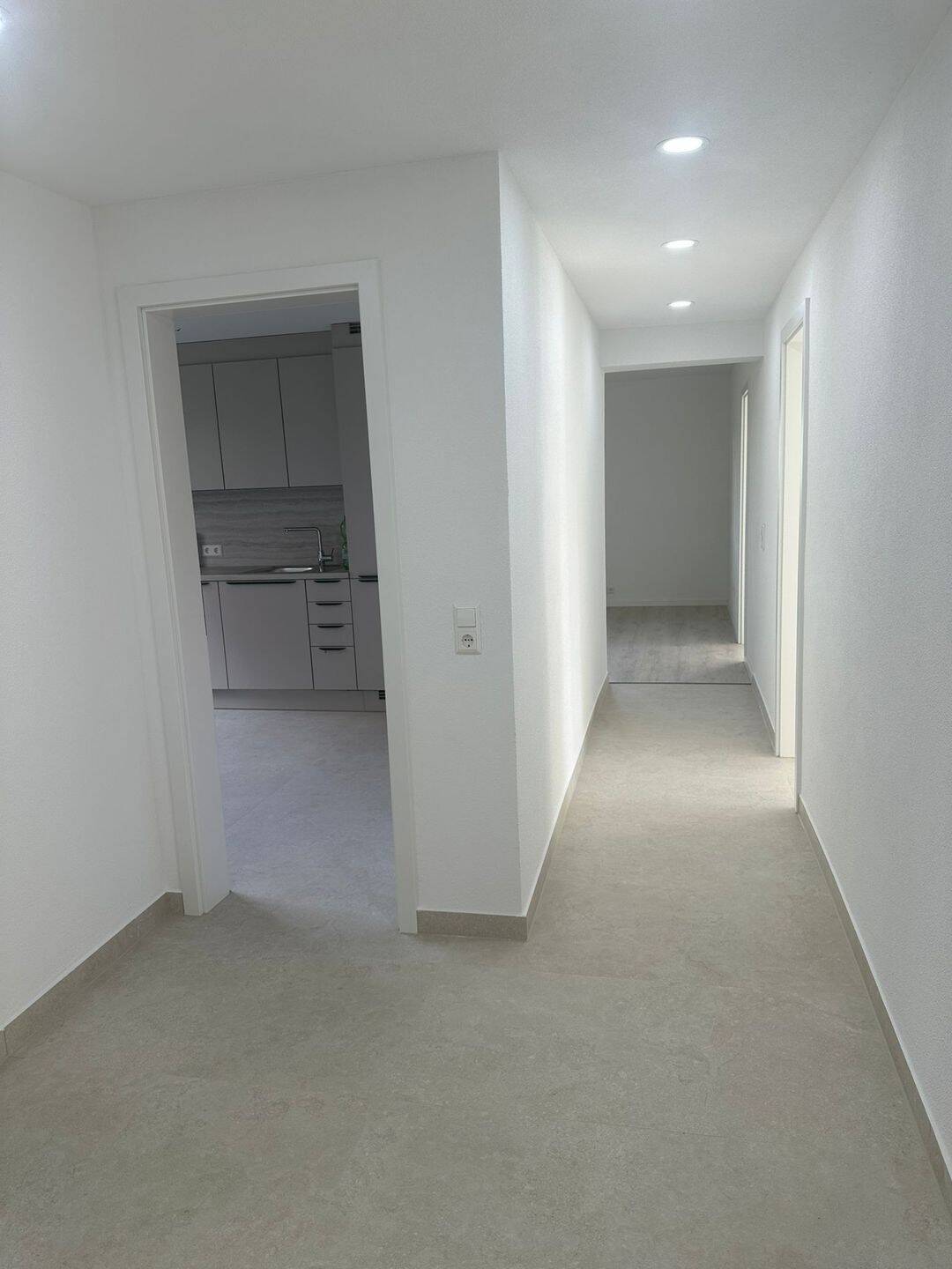 4 Zimmer Wohnung zu Mieten 1200€, 74357 Bönnigheim