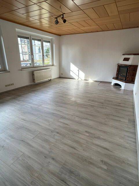 Schöne 2-Zimmer-Wohnung in Mickten in unmittelbarer Nähe zur Elbe, 1139 Dresden (Kaditz Mickten Pieschen-Süd Trachau)