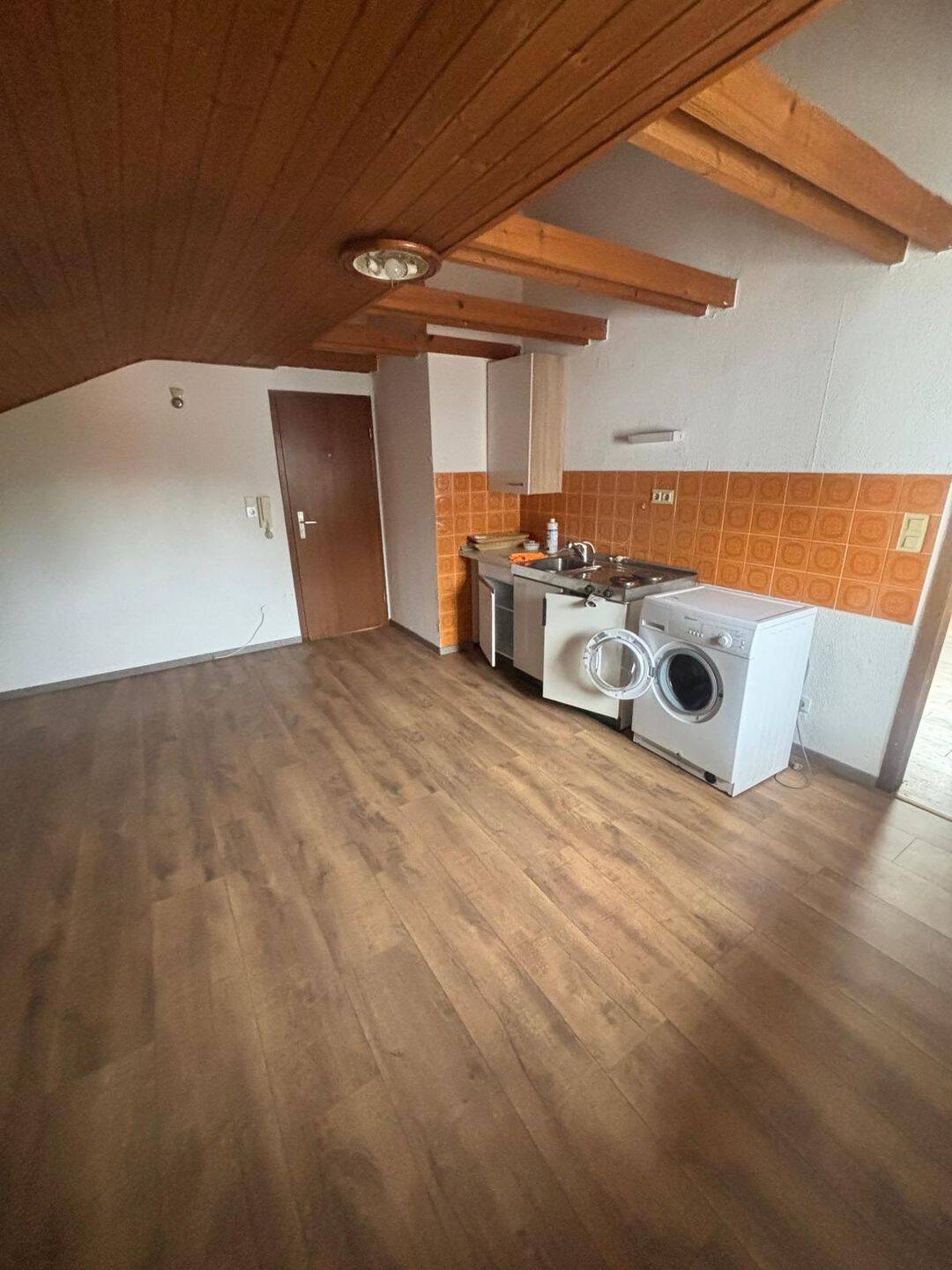 Mietwohnung, 1,5 Zimmer, 40 m², in Stephanskirchen, 83071 Stephanskirchen