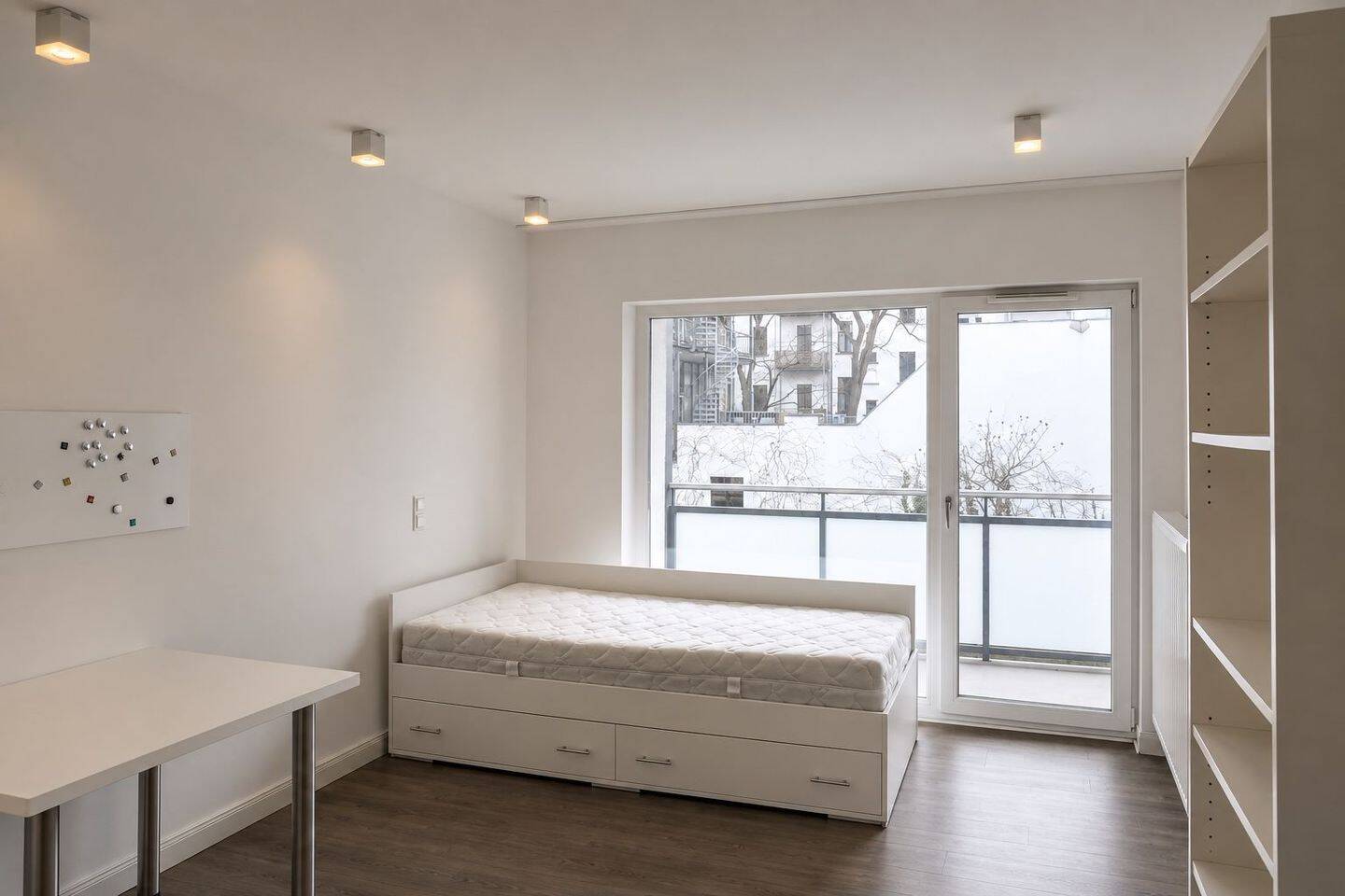 Helle 1-Zimmer-Wohnung mit Balkon – ab
01.11., 4103 Leipzig (Zentrum Zentrum-Ost Zentrum-Südost)