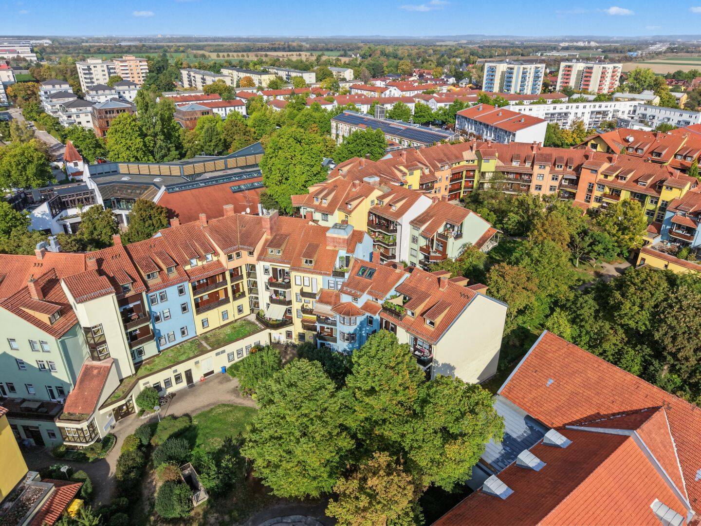 Sofort bezugsfrei: Helles 1,5-Zimmer-Wohnung mit Balkon im Herzen von Garching, 85748 Garching b. München
