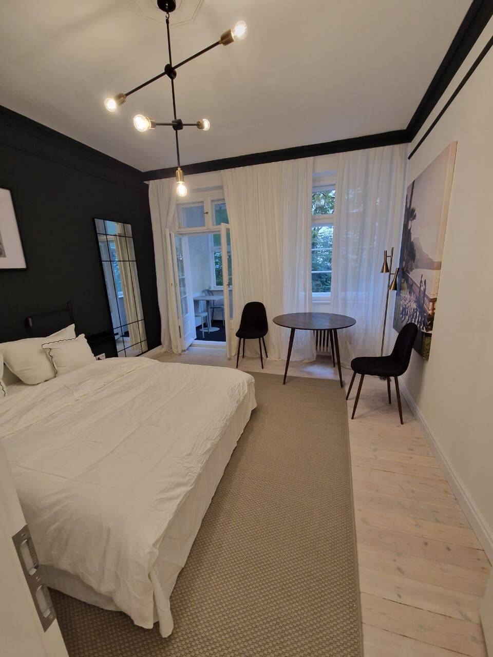Studenten WG 2-Zimmern frei / NEU & möbliert, 12045 Berlin (Neukölln)