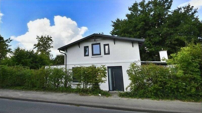 Modernisiertes Haus mit Garten, 22397 Hamburg (Wandsbek Duvenstedt Lemsahl-Mellingstedt Wohldorf-Ohlstedt)