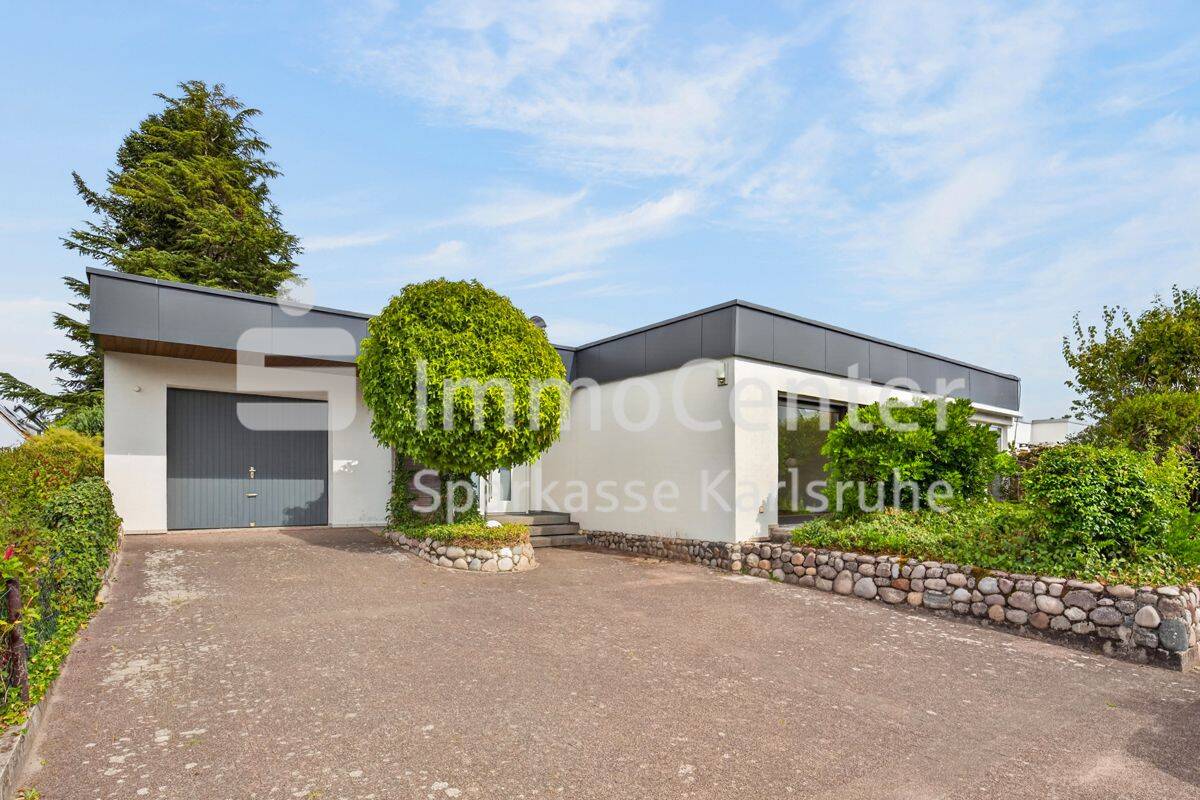 Familien Willkommen! Ansprechender Bungalow in Karlsruhe-Grünwinkel, 76189 Karlsruhe (Daxlanden Grünwinkel Knielingen Mühlburg Oberreut)