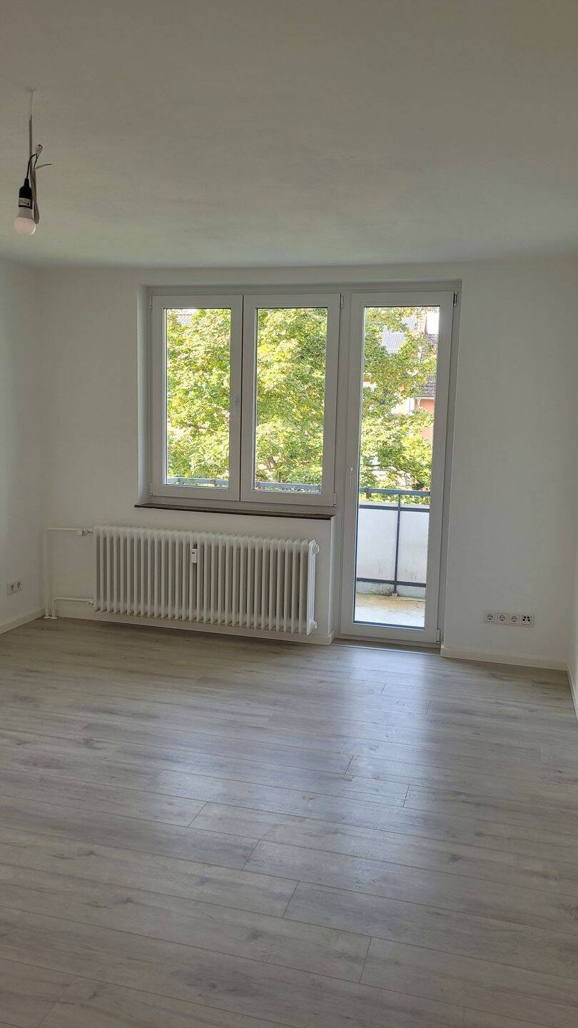 3 ZKB voll saniert mit Balkon, 37269 Eschwege