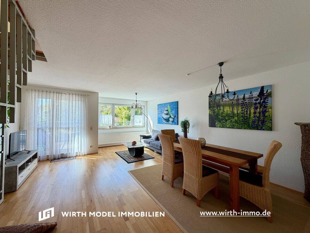 Großzügige Maisonette-Wohnung mit schöner Dachterrasse in innenstadtnaher Lage, 97422 Schweinfurt