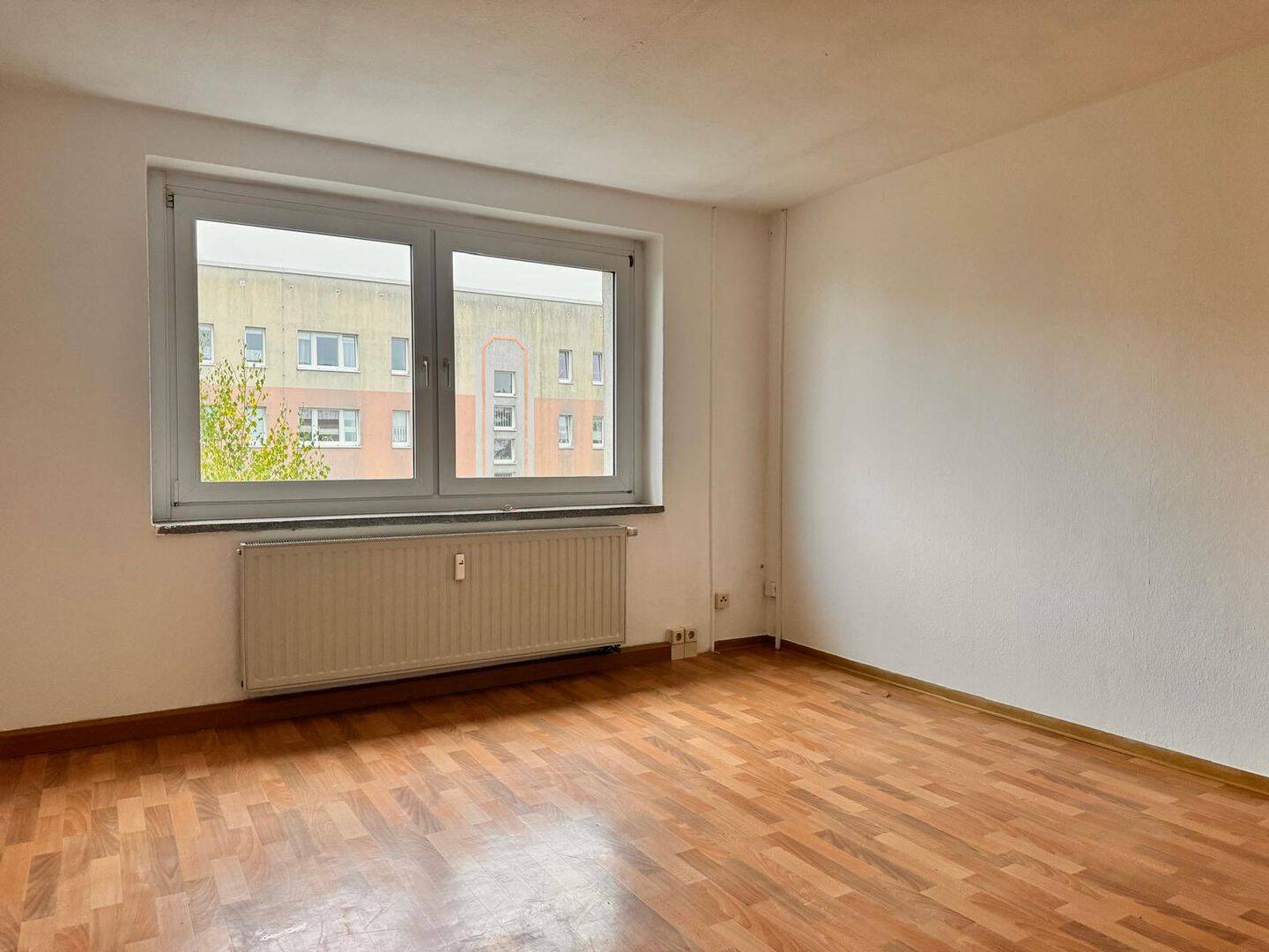 2-Raum-Wohnung in Zeulenroda-West, 7937 Zeulenroda-Triebes
