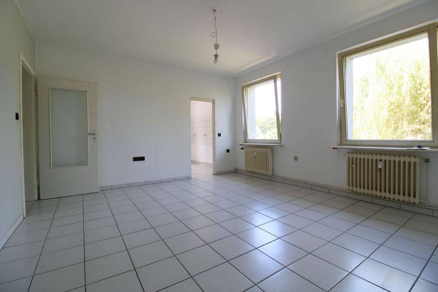 Gepflegte 2-Zimmer-Etagenwohnung in Dortmund-Scharnhorst mit ca. 57 m² Wohnfläche, 44319 Dortmund (Asseln Husen Kurl Neuasseln Wickede)