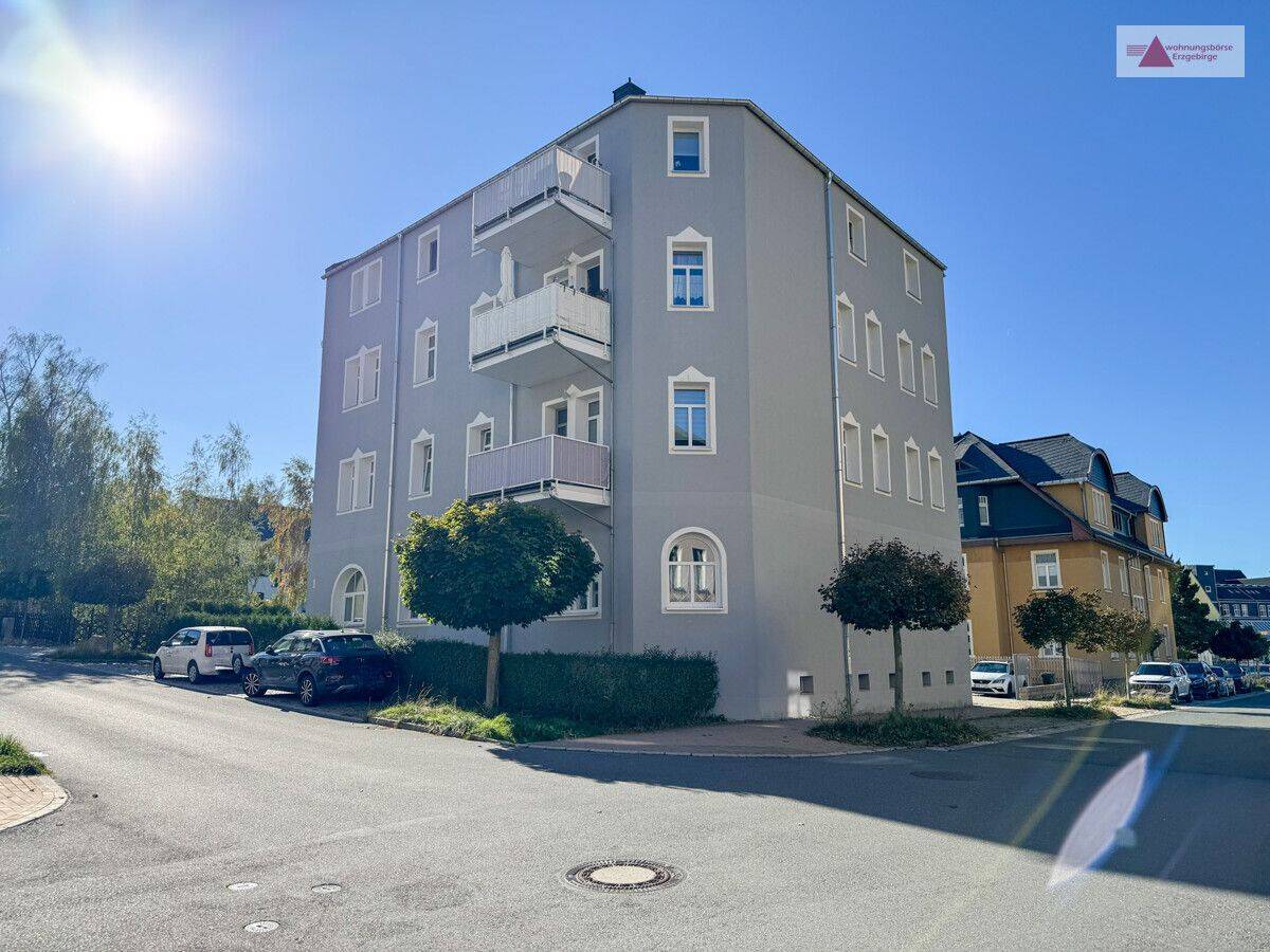 Stilvolles Wohnen im Herzen von Schwarzenberg-wunderschöne 3-Raum-Wohnung mit Balkon, 8340 Schwarzenberg/Erzgeb.