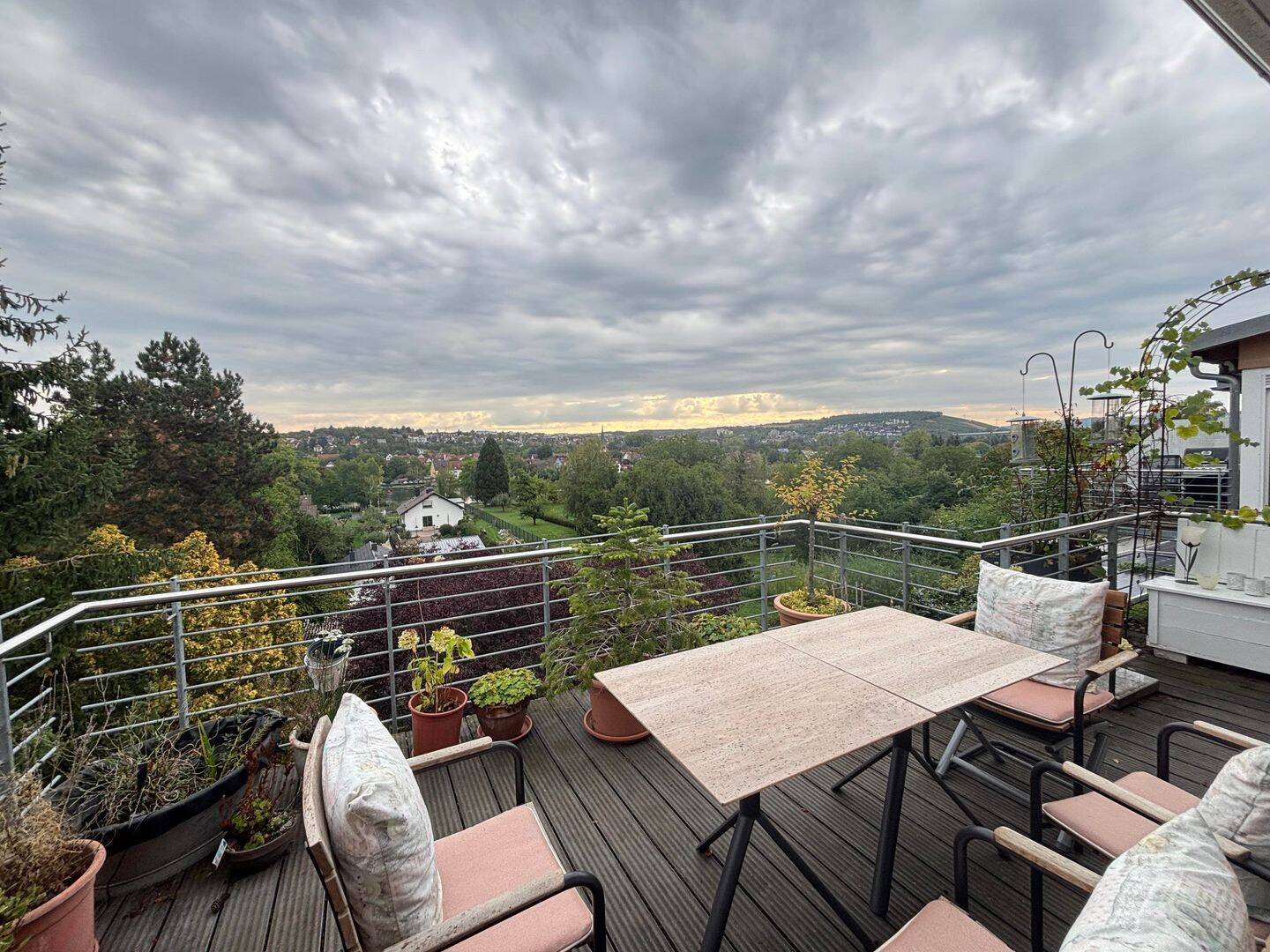 2-Zimmer Penthouse-Wohnung mit Dachterrasse und Mainblick in Margetshöchheim, 97276 Margetshöchheim