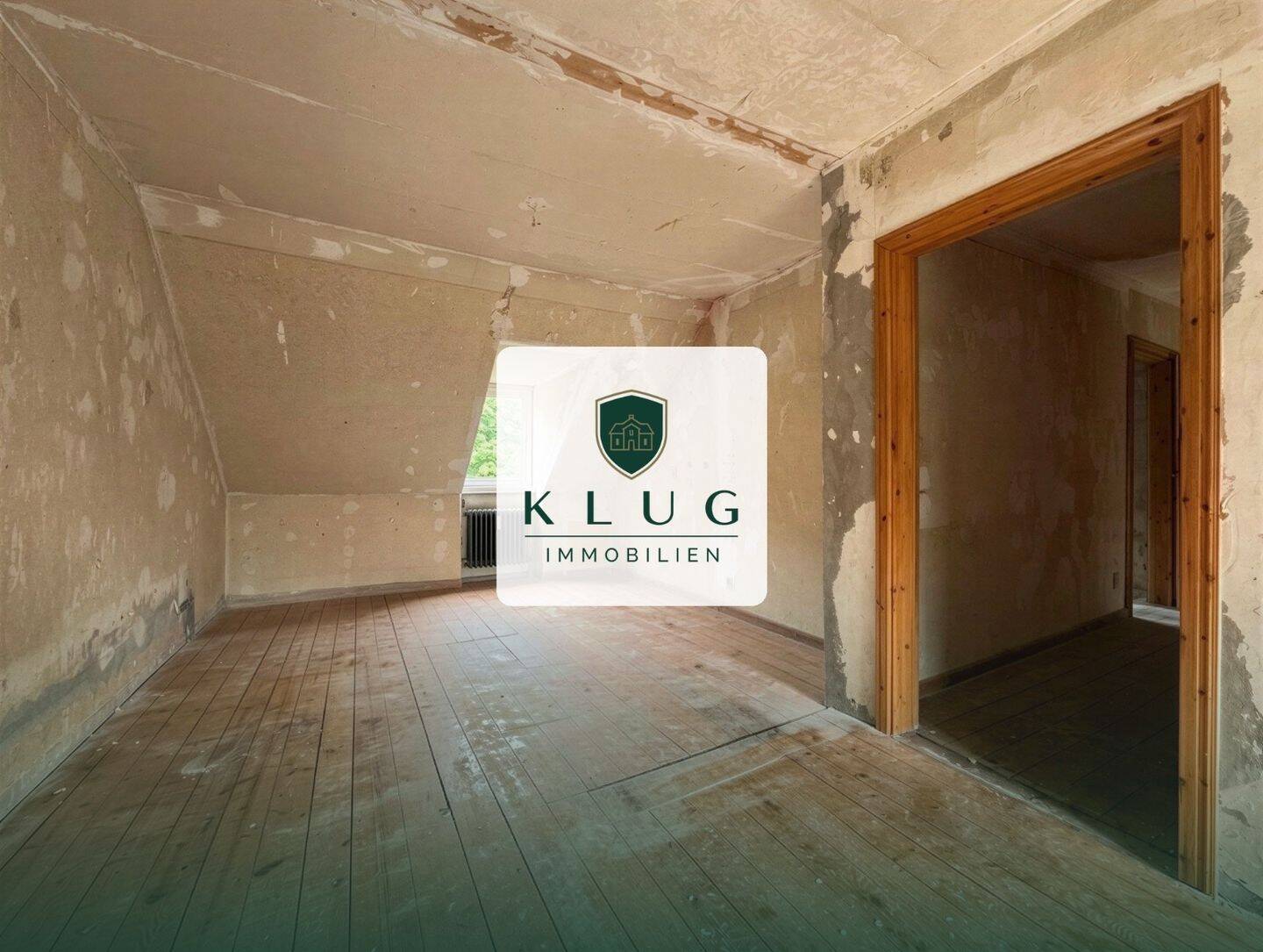 Digitales Angebotsverfahren: Dachgeschosswohnung mit Potenzial in Heppens, 26384 Wilhelmshaven (Heppens Heppenser Groden Innenhafen Innenstadt Neuende)