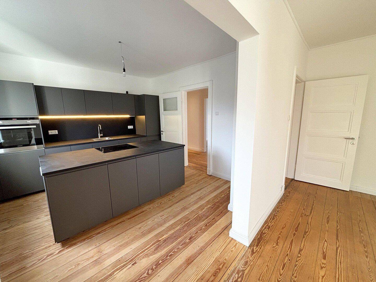 Moderne 4-Zimmer ETW mit Traumküche, Erstbezug nach Sanierung, ohne Courtage, 22307 Hamburg (Hamburg-Nord Barmbek-Nord)