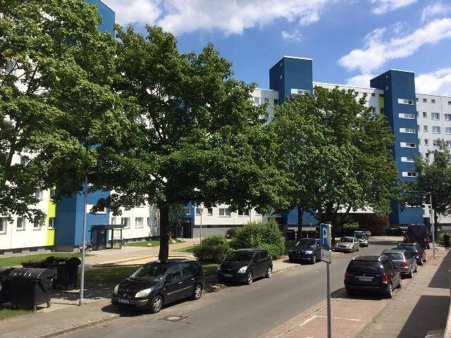 Gut geschnittene 3,5-Zimmer-Wohnung mit Balkon, 28239 Bremen (Gröpelingen Ohlenhof Oslebshausen)