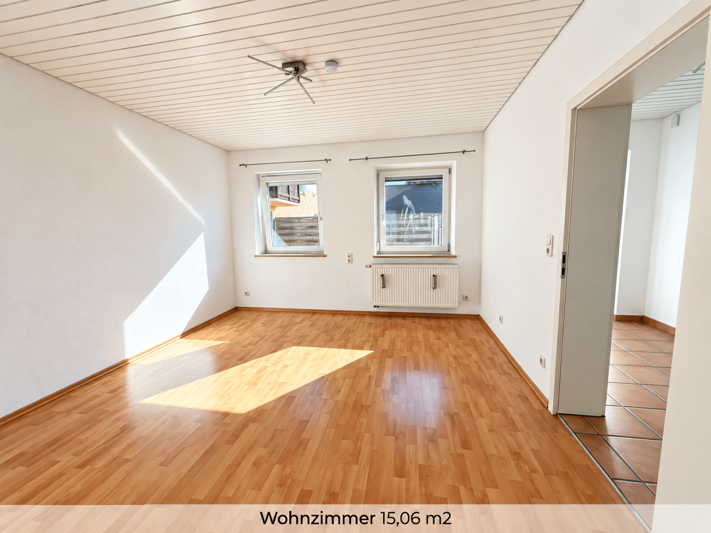 Helle 2 – Zimmer – Wohnung mit Terrasse, 84513 Erharting