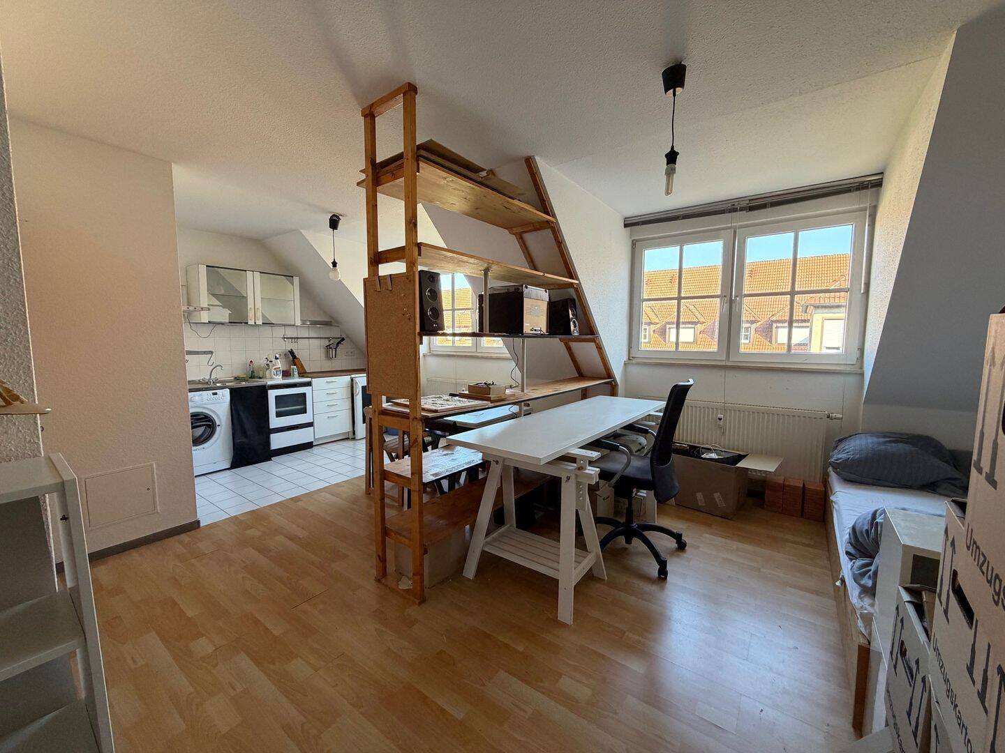 Attraktive 1-Zimmer Wohnung in Zell am Main *** sofort frei ***, 97299 Zell a. Main