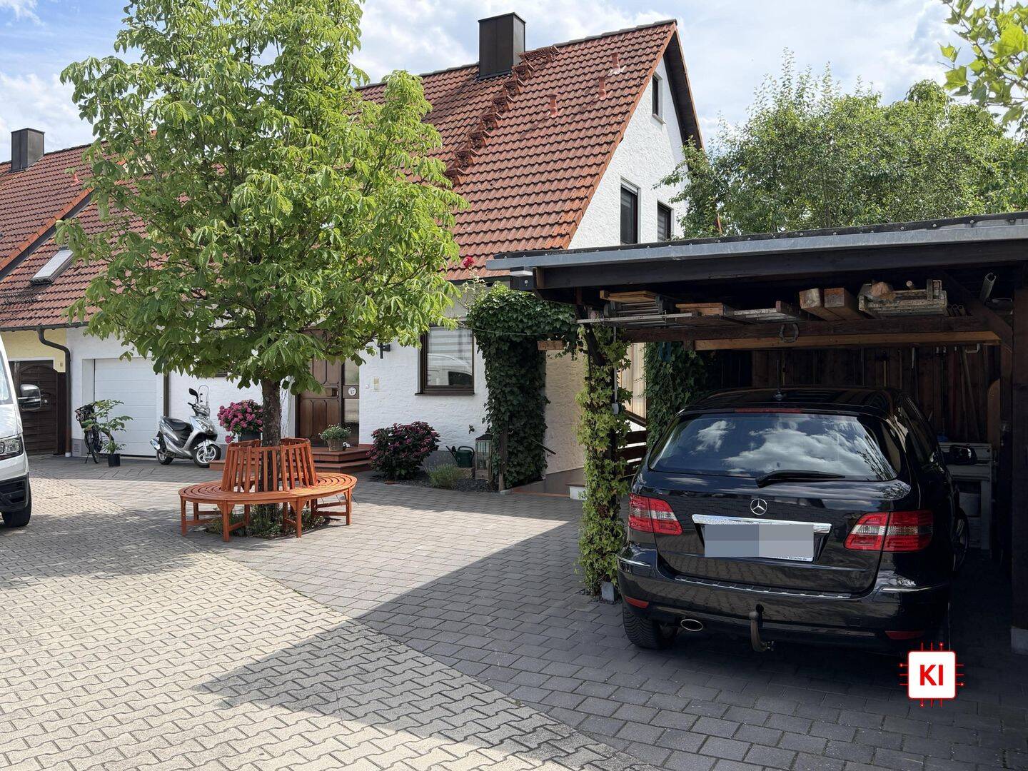 Einziehen und Wohlfühlen!…Einfamilienhaus mit ELW in Dechsendorf, 91056 Erlangen