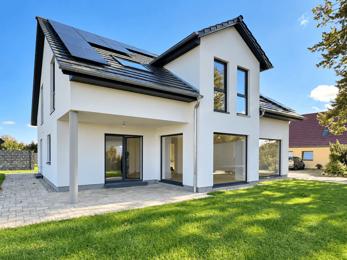Baujahr 2024: Großzügiges 6-Zimmer-Einfamilienhaus mit 227 m², PV-Anlage & Wärmepumpe nahe Tessin, 18195 Thelkow