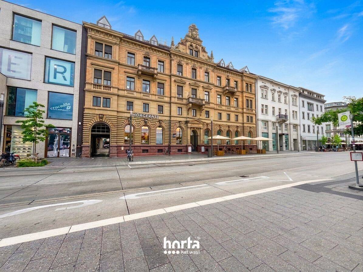 Luxuriöses Wohnen mit Geschichte – Exklusive 5-Zimmer-Wohnung im 3. OG mit Bodenseeblick in der Altstadt, 78462 Konstanz