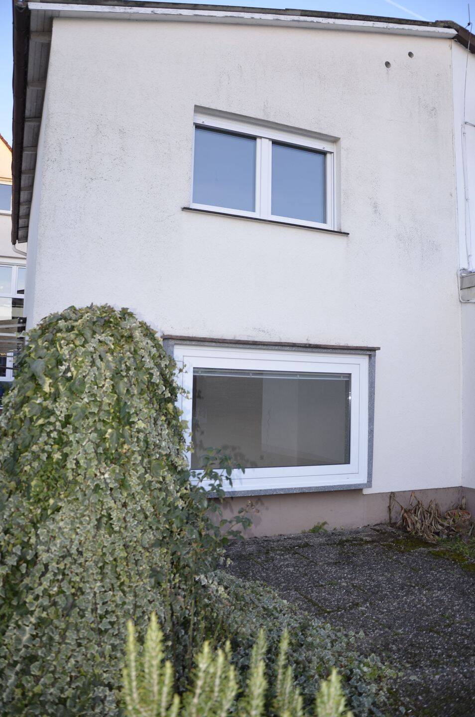 Helle Doppelhaushälfte mit Balkon und Terrasse, 63303 Dreieich