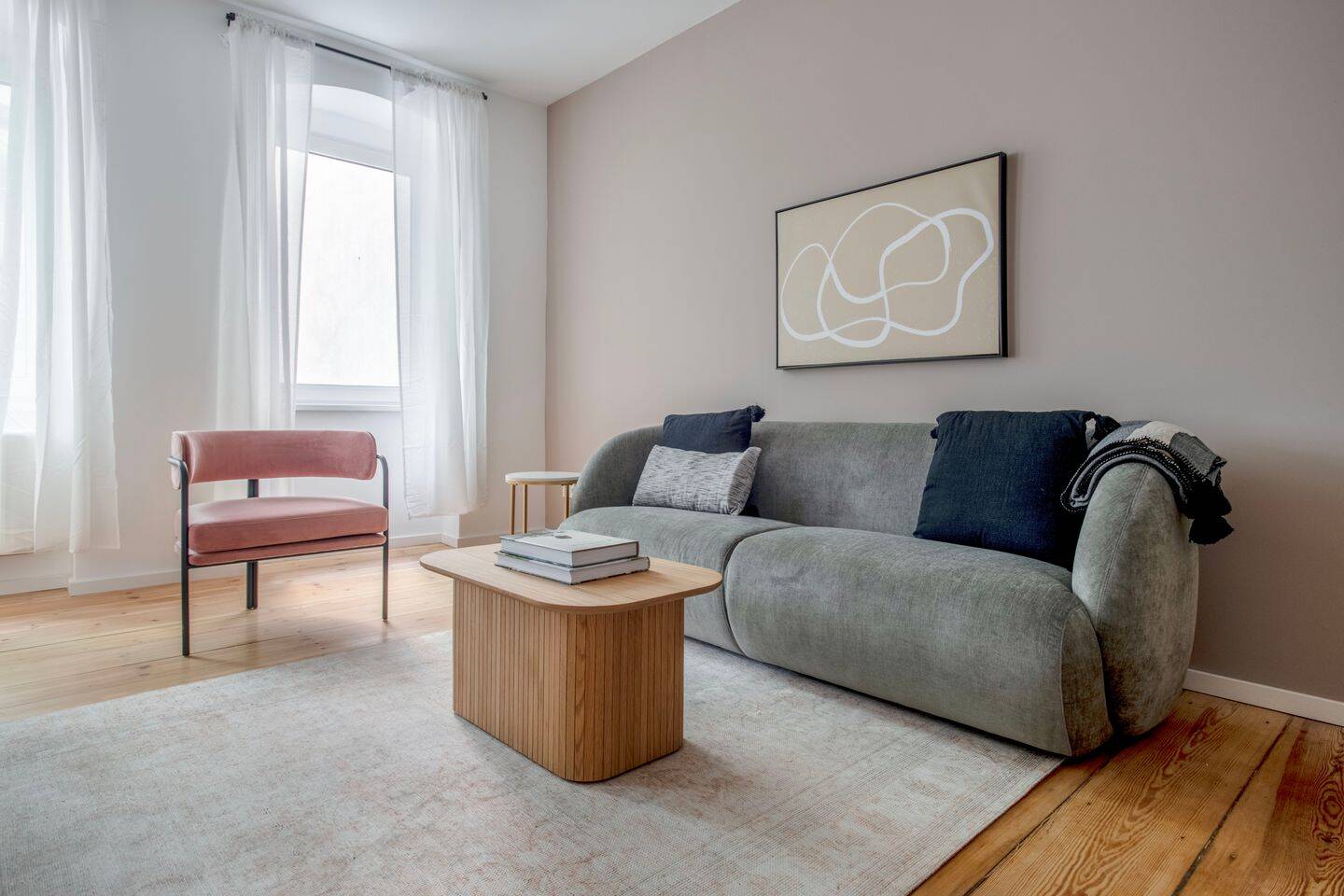 Hübsche 2-Zimmer Wohnung in Charlottenburg – voll möbliert, 10627 Berlin (Charlottenburg-Wilmersdorf Charlottenburg)
