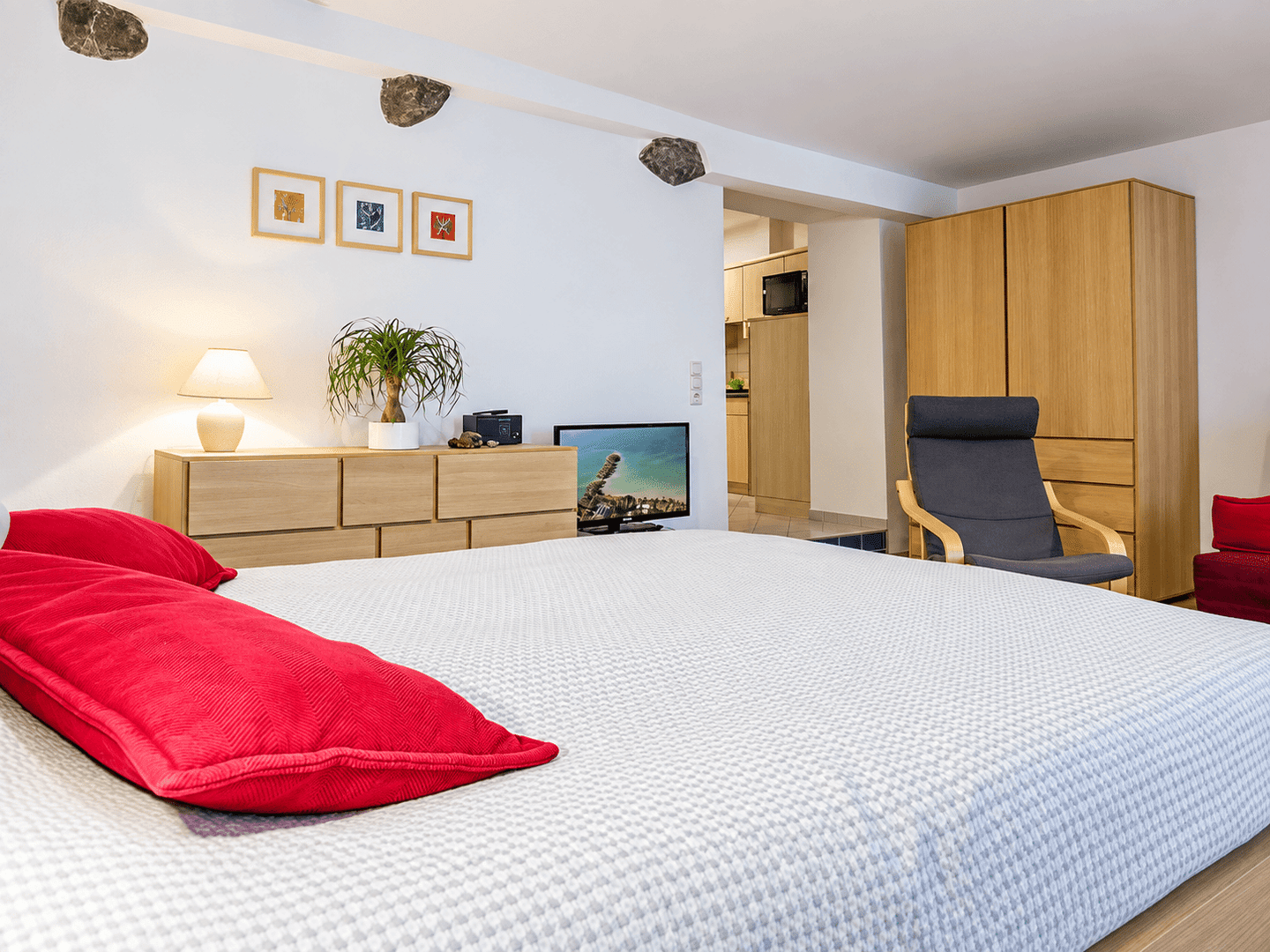 Komplett möblierte und hochwertige Wohnung in der Meersburger Unterstadt bis max. 30.04.2027, 88709 Meersburg