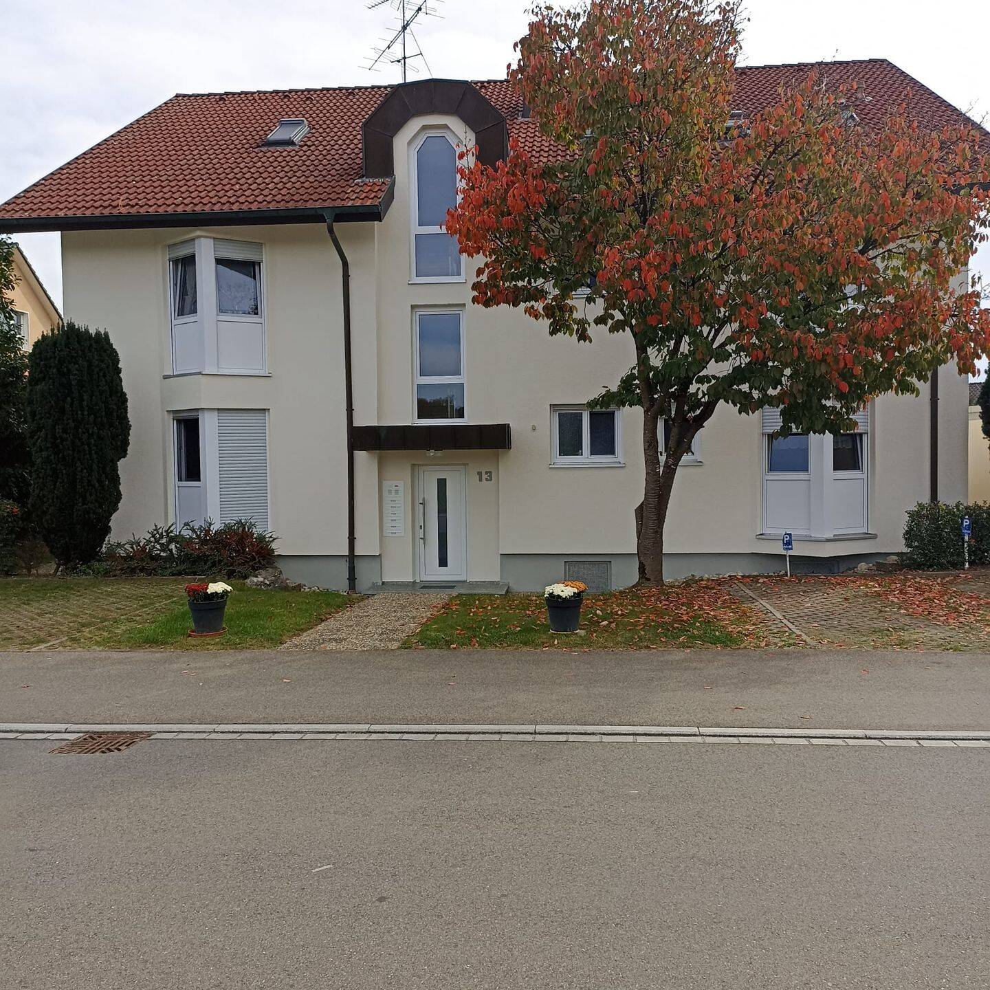 Helle 2-Zimmerwohnung in Büsingen – 65 m² mit Balkon, Keller & Parkplatz, 78266 Büsingen am Hochrhein
