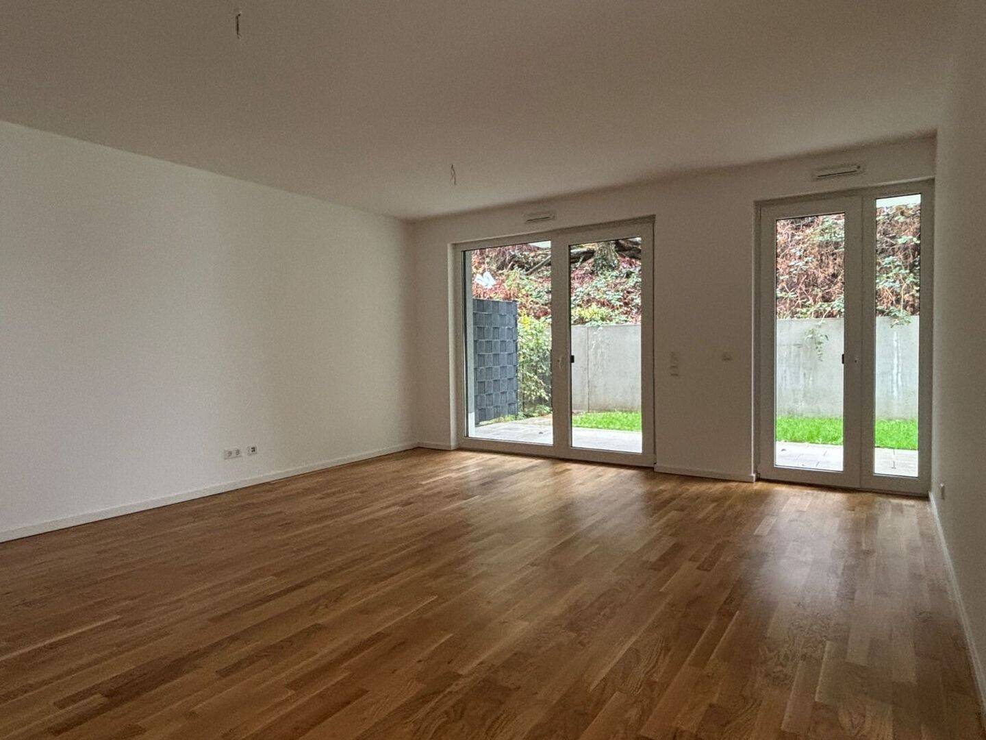 Lichtdurchflutete 3-Zimmer-Wohnung auf zwei Etagen mit Terrasse!, 50389 Wesseling