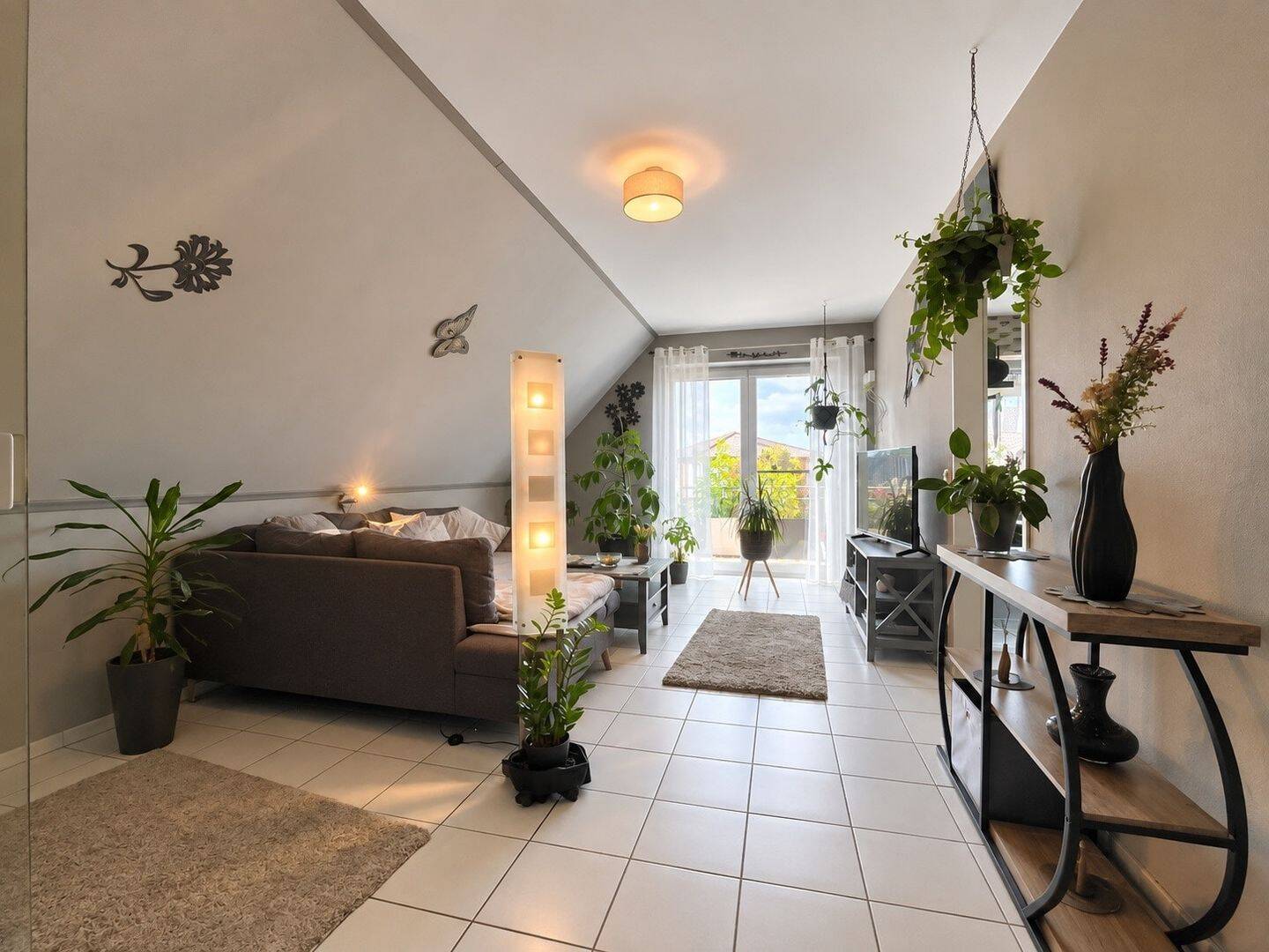 2-Zimmer-Dachgeschosswohnung mit Balkon – gemütlich wohnen in zentraler Lage, 48282 Emsdetten