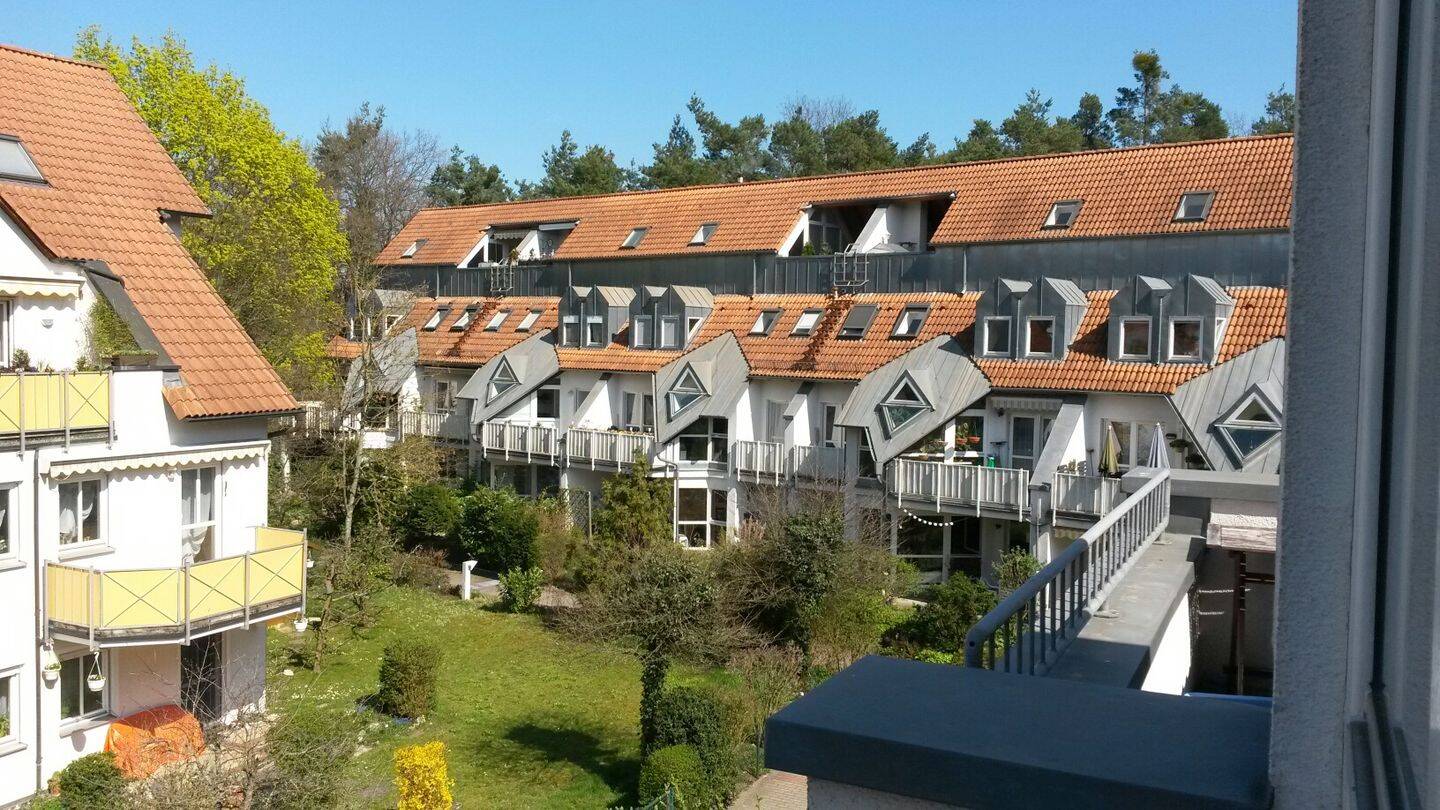 Attraktive 2,5-Zimmer-Wohnung mit TG.-Stellplatz und kleinem Gartenanteil, 91058 Erlangen (Bruck Eltersdorf Erlangen-Süd Sebaldussiedlung Tennenlohe)
