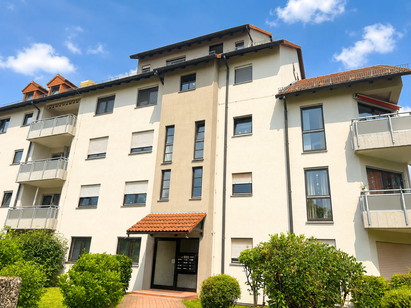 TOP: 2-Zimmer-Eigentumswohnung mit Balkon und Kfz-Stellplatz in Heppenheim – derzeit vermietet!, 64646 Heppenheim (Bergstraße)
