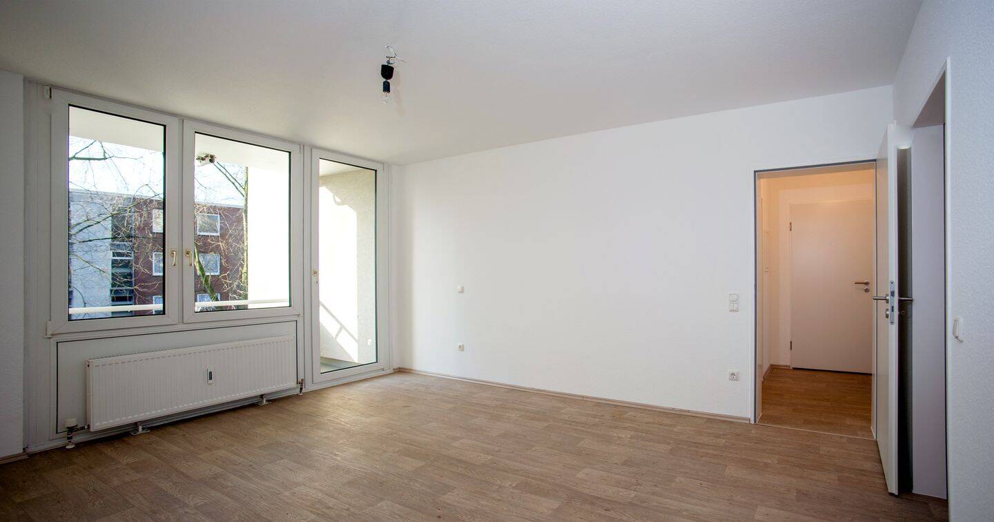 * Moderne 1-Zimmer-Wohnung mit sonniger Südloggia – ideal für Singles *, 47198 Duisburg (Alt-Homberg Hochheide)