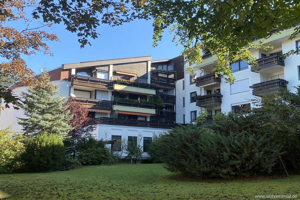 Wohnen im Tal Immobilien 2 Zimmer Wohnung am Steinmetzplatz – verwöhnt von der Abendsonne in Westausrichtung, 83684 Tegernsee