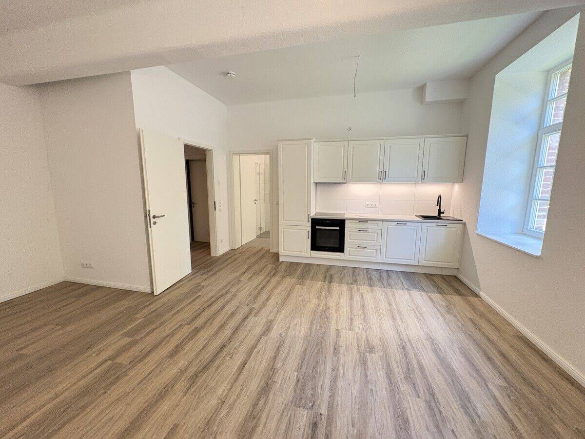 Neuwertige 1 Zimmer-Erdgeschosswohnung inkl. Einbauküche – Mit Fahrstuhl und Stellplatz am Haus, 34346 Hann. Münden