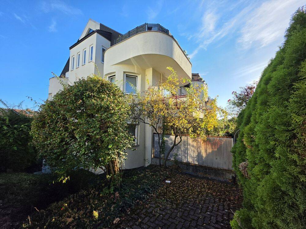 Charmante helle 2 Zimmerwohnung mit Westbalkon und Tiefgaragenstellplatz, 65830 Kriftel