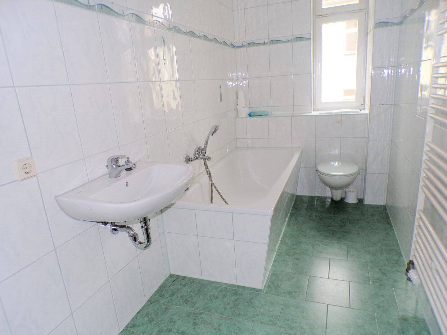 Gemütliche 3 Zimmer Wohnung in Werdau zu vermieten !, 8412 Werdau