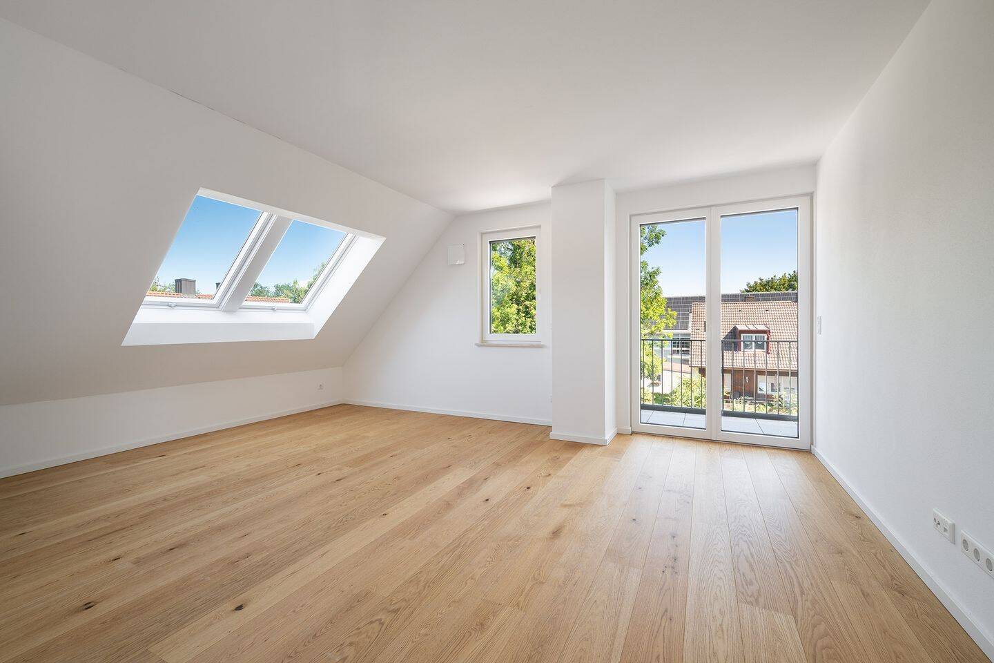 NEUBAU-DG-Wohnung mit ausgebautem Speichergeschoss (Studio), Dachterrasse und Balkon, 80995 München (Allach-Untermenzing Feldmoching-Hasenbergl Moosach)