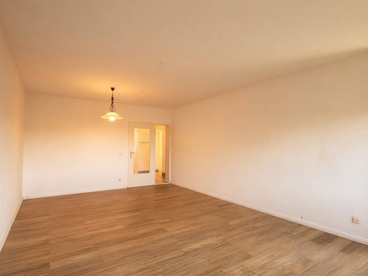 Großzügige 3-Zimmer-Wohnung in beliebter Lage von Bremen-Lesum, 28717 Bremen (Burgdamm Lesum Sankt Magnus)