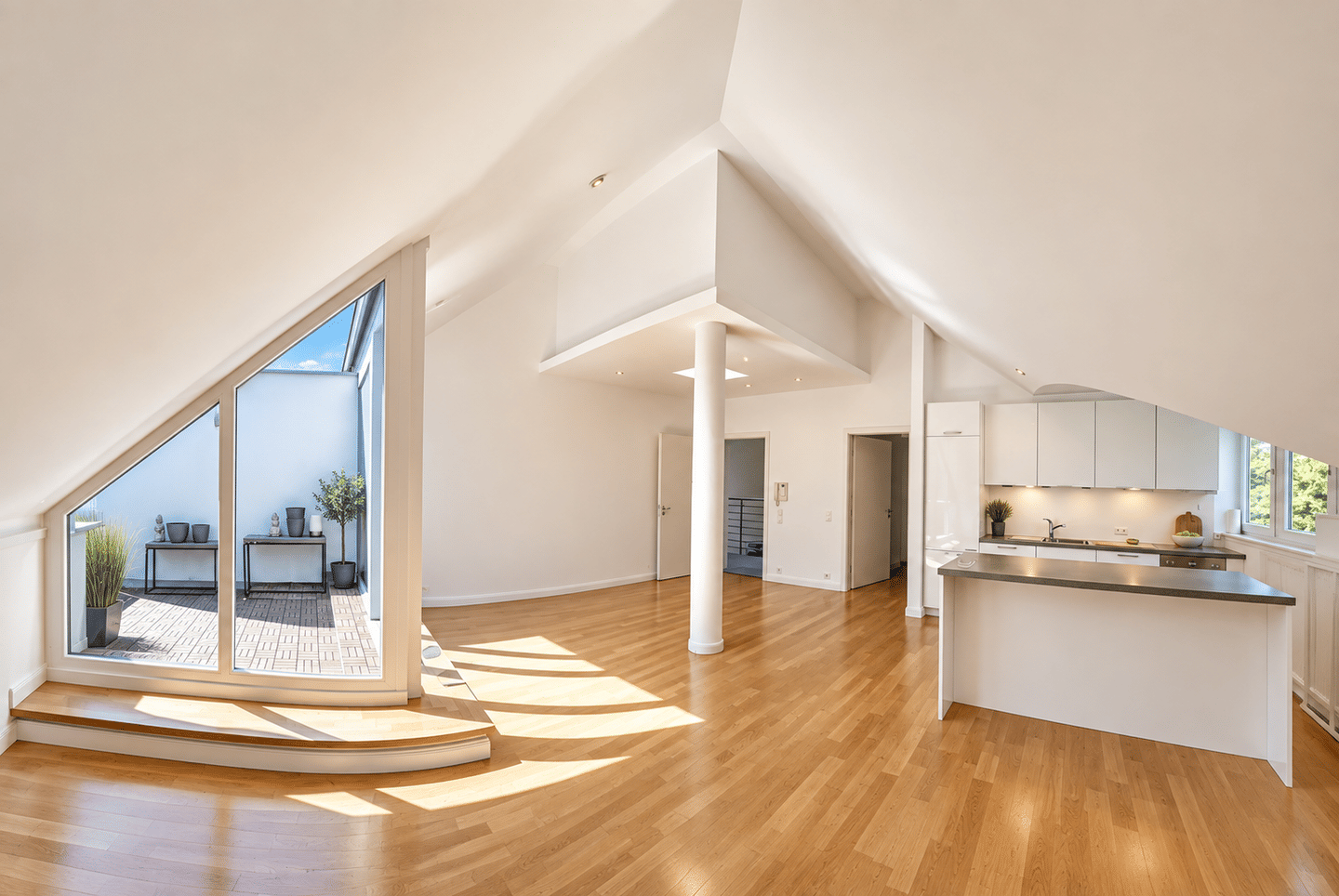 EXKLUSIVES & MODERNES GALERIE- DACH -erstklassige Architektenvilla- mit Weitblick, 14199 Berlin (Steglitz-Zehlendorf)