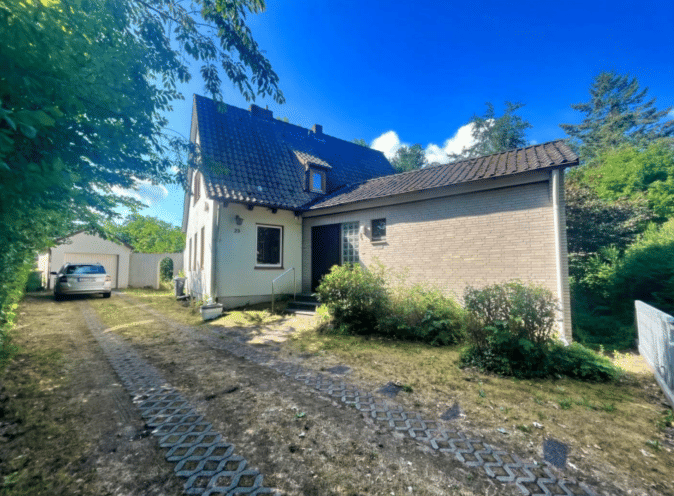 Provisionsfrei* Siedlungshaus mit großzügigem Anbau und Naturgarten *ein „Juwel“ am Rande von Soltau, 29614 Soltau