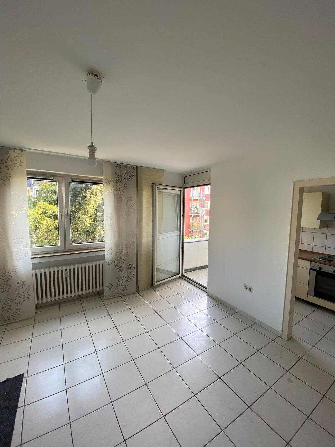 Mietwohnung, 2 Zimmer, 34 m², in Köln, 51105 Köln (Porz Humboldt-Gremberg Kalk Poll)