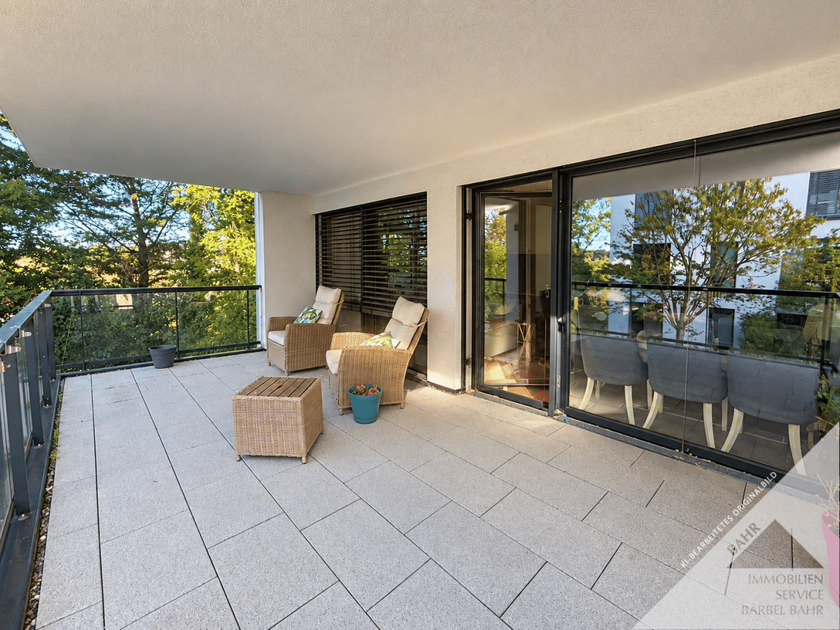 Wohnen in Bestlage: Moderne 5-Zimmer-Wohnung in Möhringen wartet auf Sie!, 70567 Stuttgart (Möhringen)