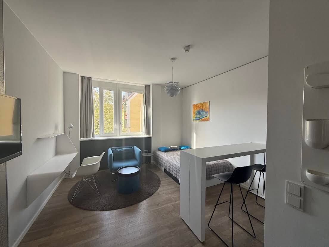 Schmuckes Apartment, 80809 München (Milbertshofen-Am Hart Neuhausen-Nymphenburg Schwabing-West)
