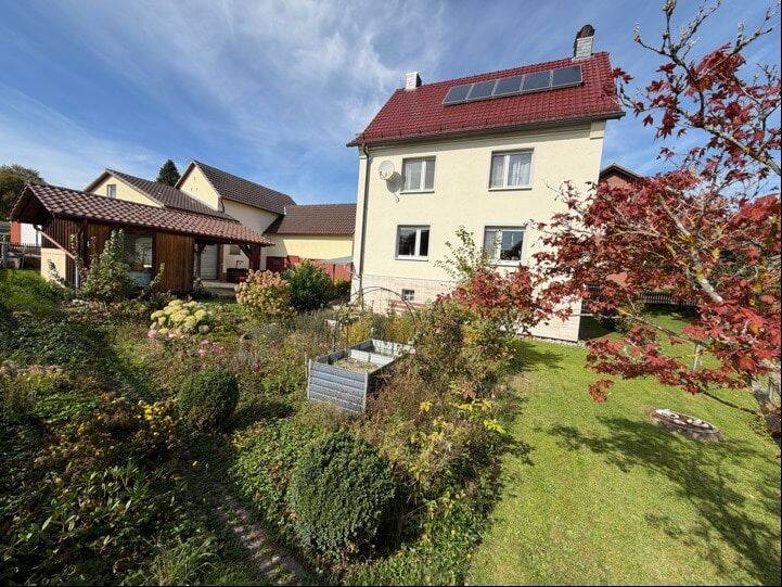 Einfamilienhaus mit Nebengebäuden in Nentershausen-Süß, 36214 Nentershausen