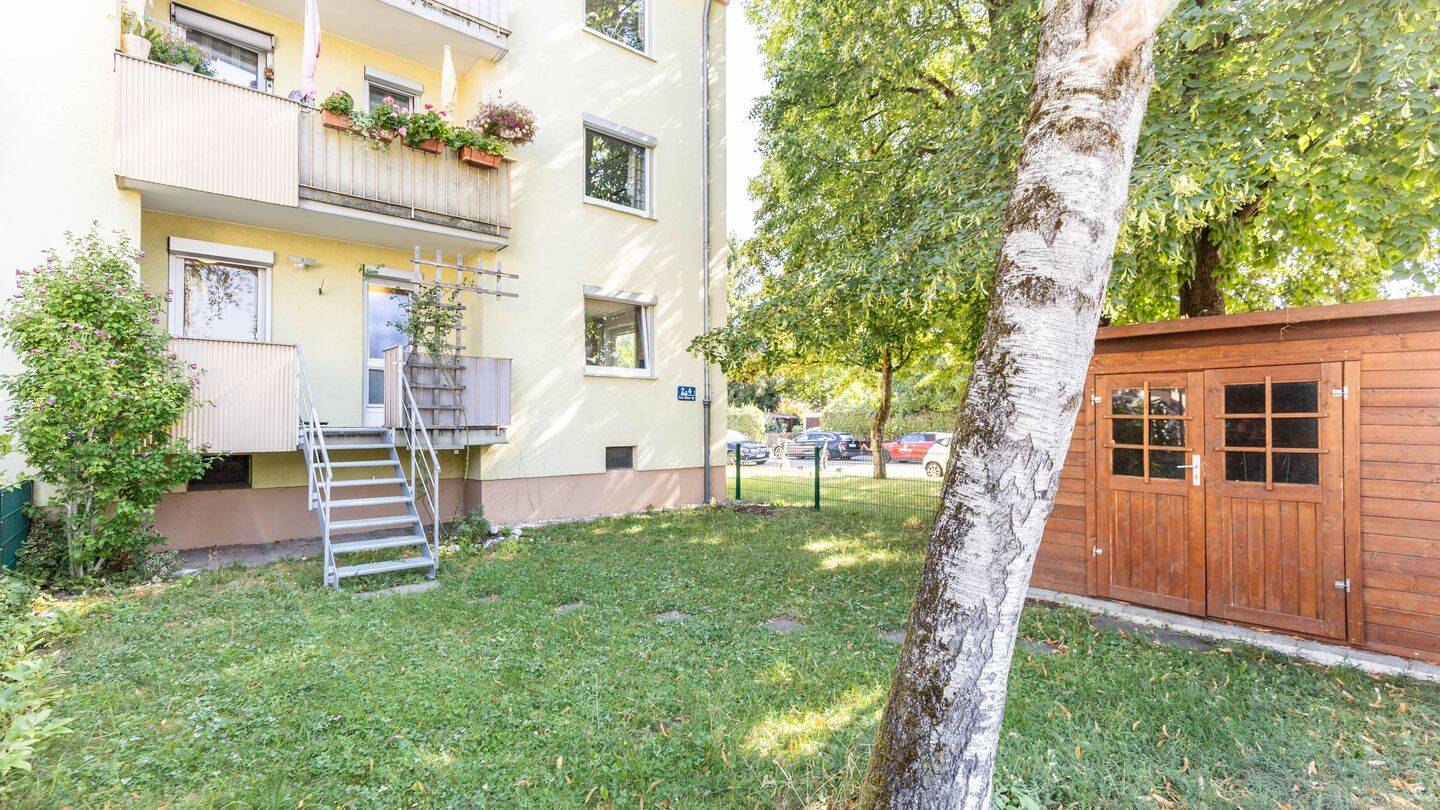 Gartenliebhaber aufgepasst: gut geschnittene Wohnung in ruhiger Wohnlage, 80997 München (Allach-Untermenzing Moosach Pasing-Obermenzing)