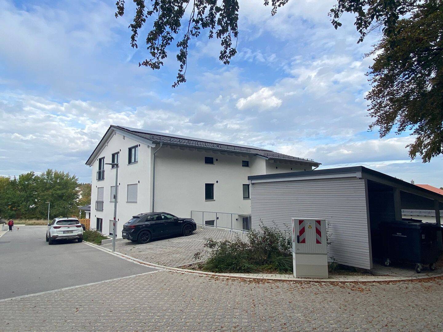 Neubau 3-Zimmerwohnung mit Balkon im Energiesparhaus, 84098 Hohenthann