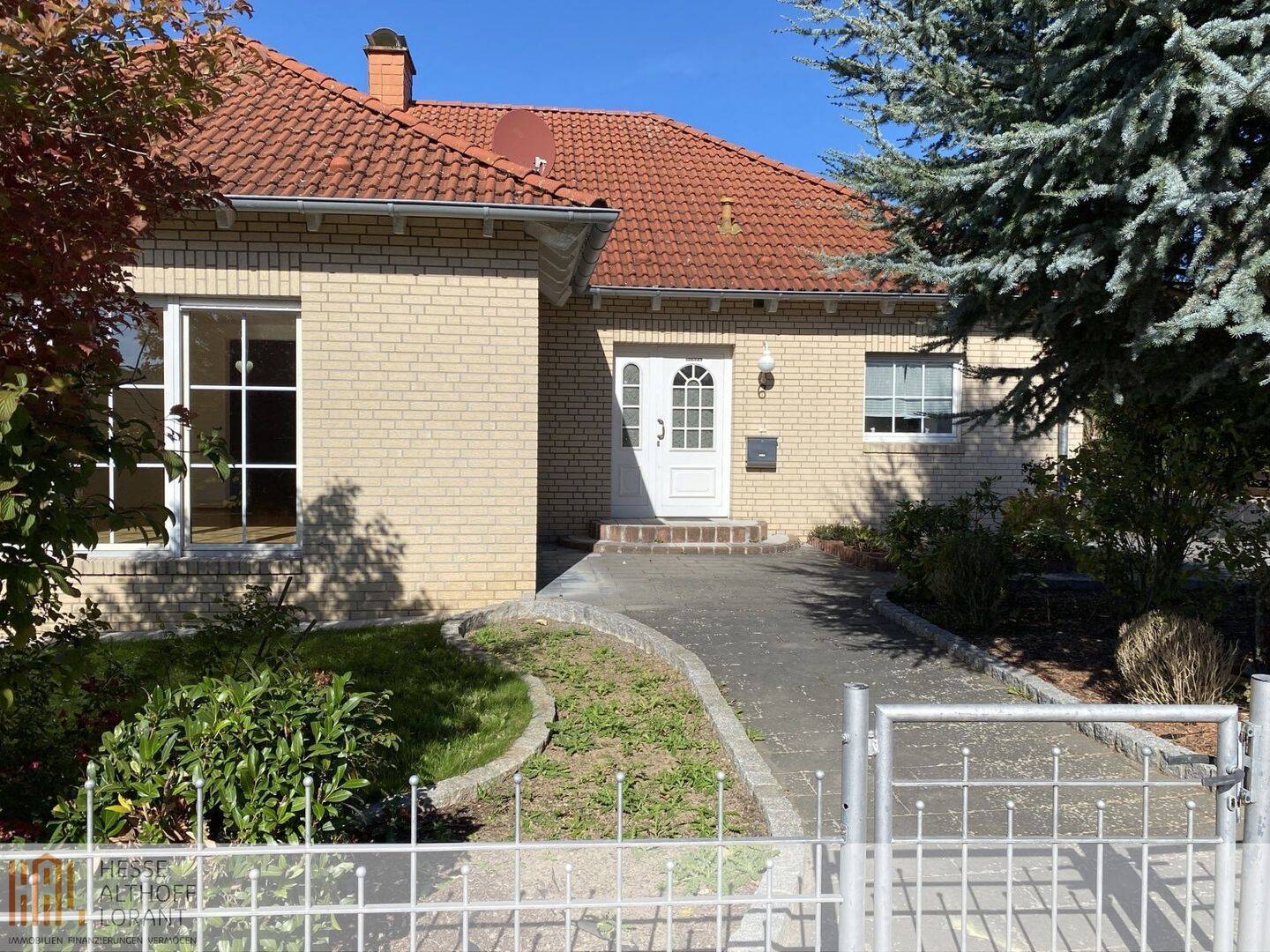 Wohnen, wo andere Urlaub machen – gepflegter Bungalow in ansprechender Lage von Möhnesee-Günne!, 59519 Möhnesee