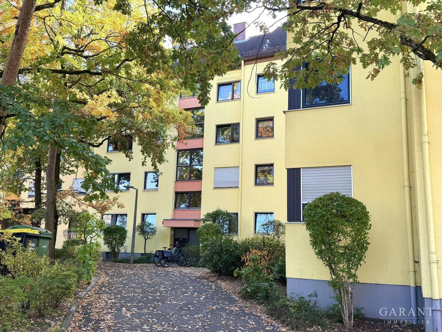 Mehr als zwei Zimmer – ein Platz an der Sonne, 90547 Stein