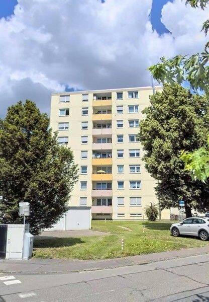 Viel Platz zum Wohlfühlen – 3,5-Zimmer-Wohnung mit Aufzug, 69181 Leimen