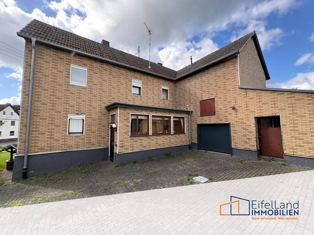 Freistehendes Einfamilienhaus im Herzen von Kall – Sistig, 53925 Kall