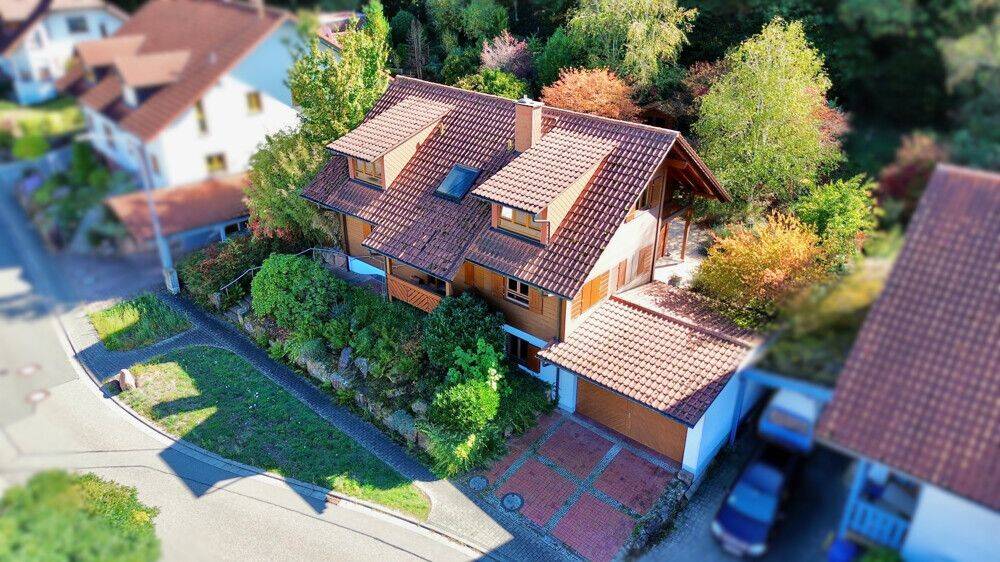 Charmantes Holzhaus mit 160 m² Wohnfläche, großem Garten, Sauna & Doppelgarage in Spirkelbach, 76848 Spirkelbach